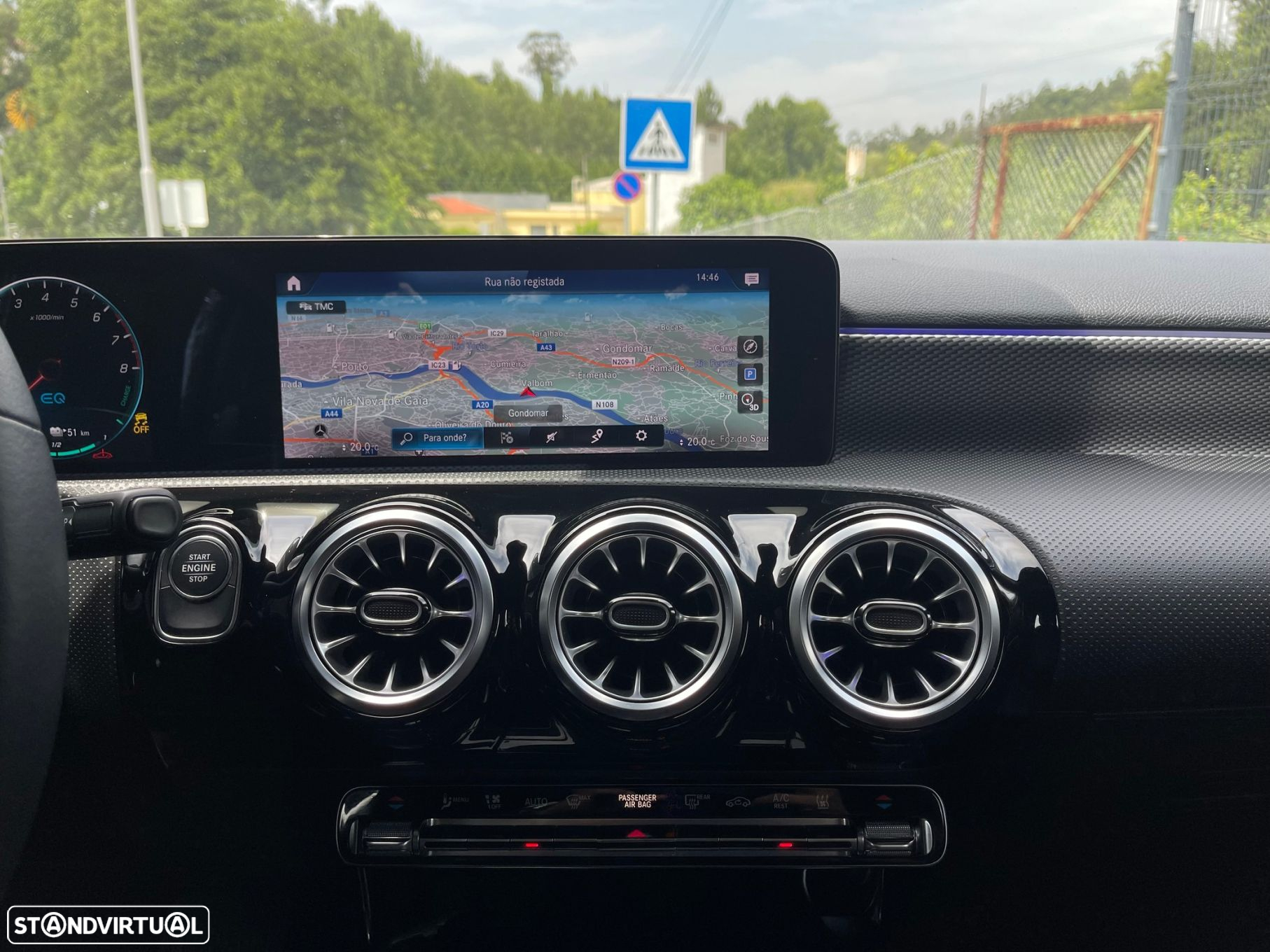 Mercedes-Benz A 250 - 21