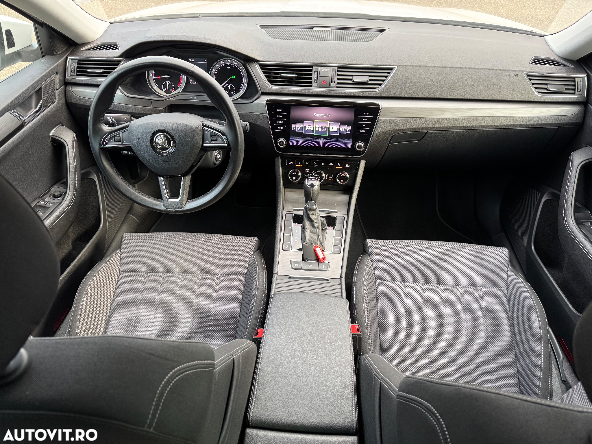 Skoda Superb Combi 2.0 TDI DSG Style - 8