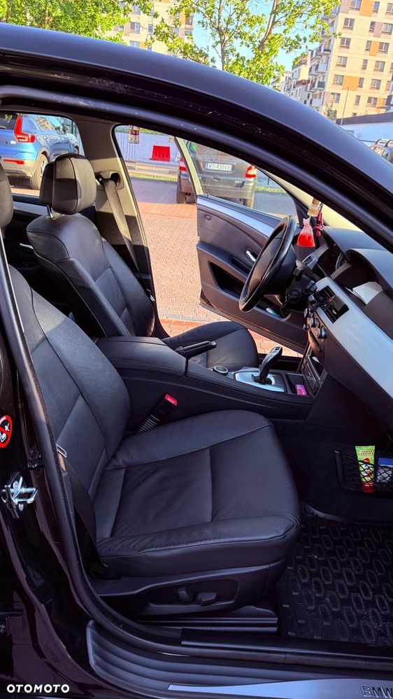 BMW Seria 5 520d - 4