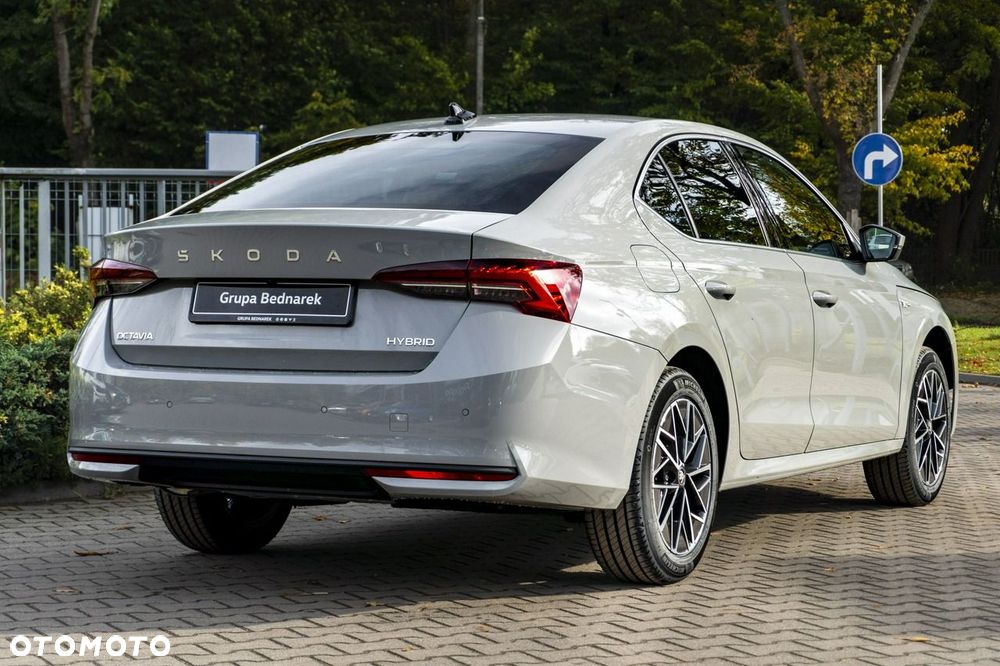 Skoda Octavia - 9