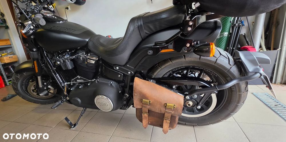Harley-Davidson Softail Fat Bob - 23