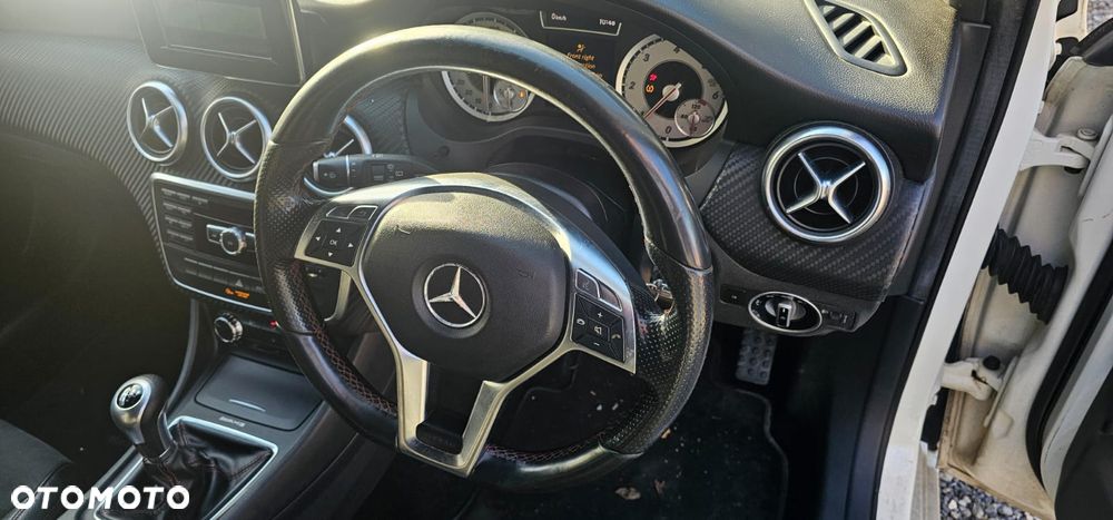 Mercedes A klasa AMG lakier 162 2015r wszystkie części potrzebujesz czegoś dzwoń Lublin - 5