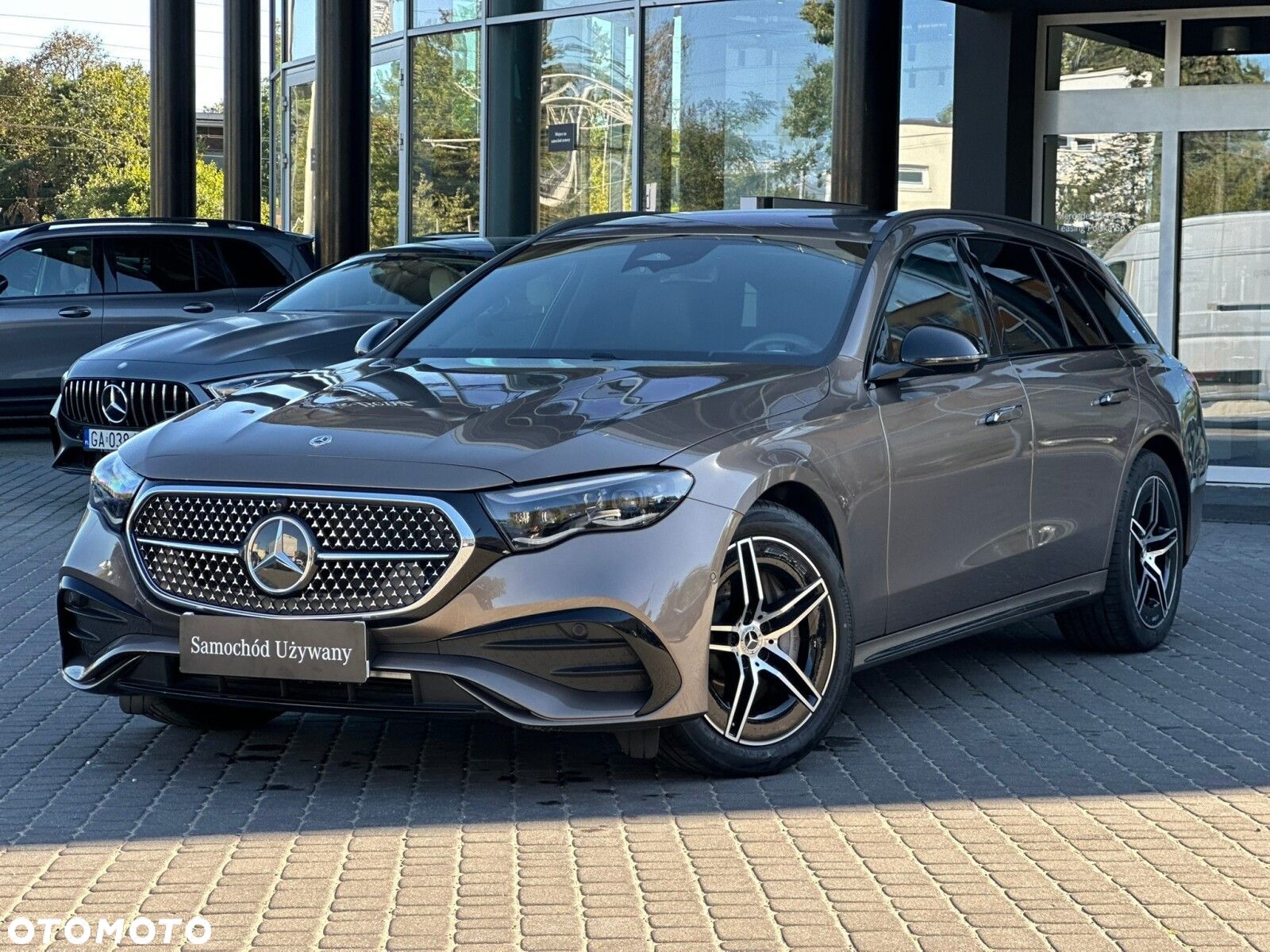 Mercedes-Benz Klasa E - 1