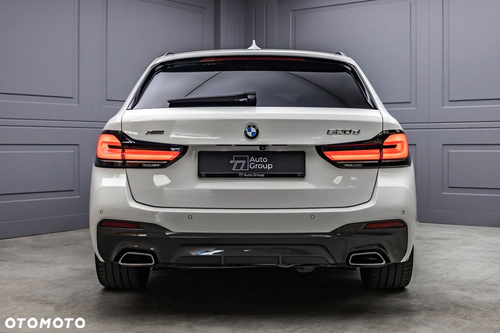 BMW Seria 5 520d xDrive mHEV M Sport sport - 9