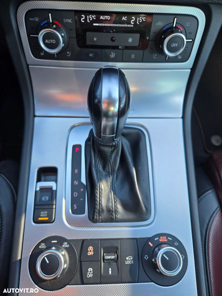 Volkswagen Touareg 3.0 V6 TDI BMT - 5