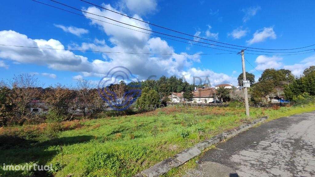 Terreno rustico com viabilidade para construção em Paços de Brandão - Grande imagem: 4/7