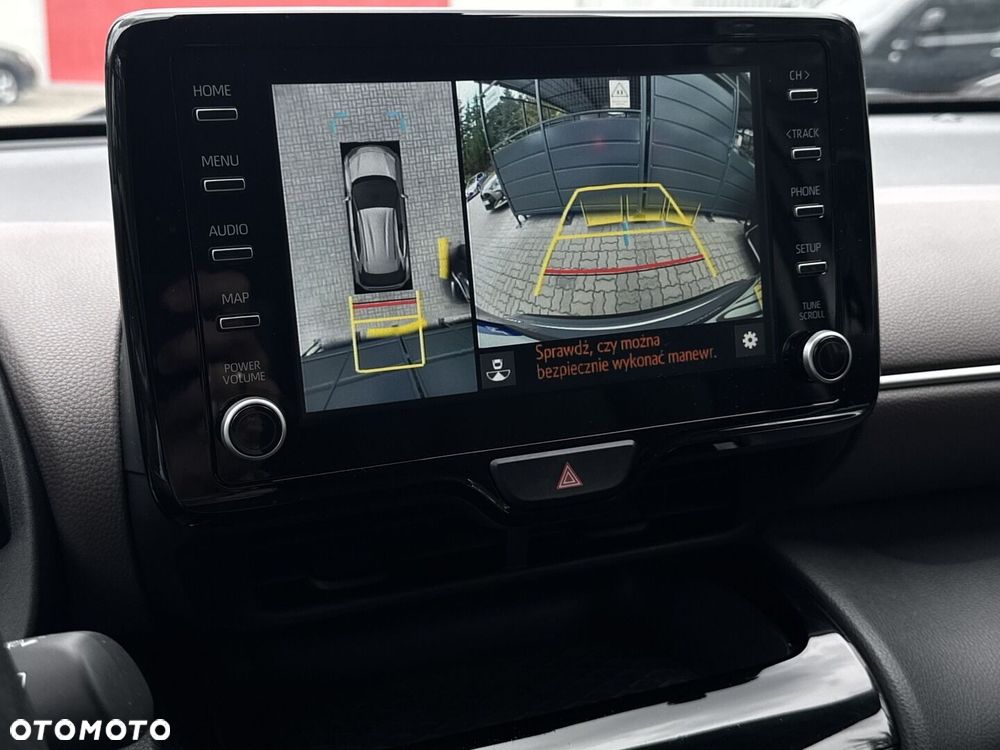 Toyota Yaris Cross - 24