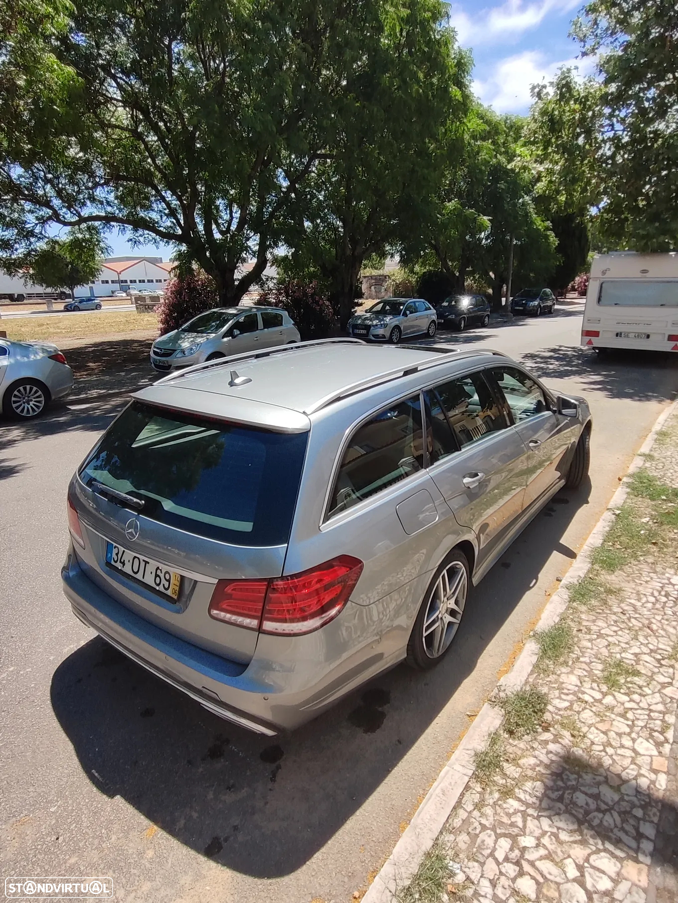 Mercedes-Benz E 300 - 13