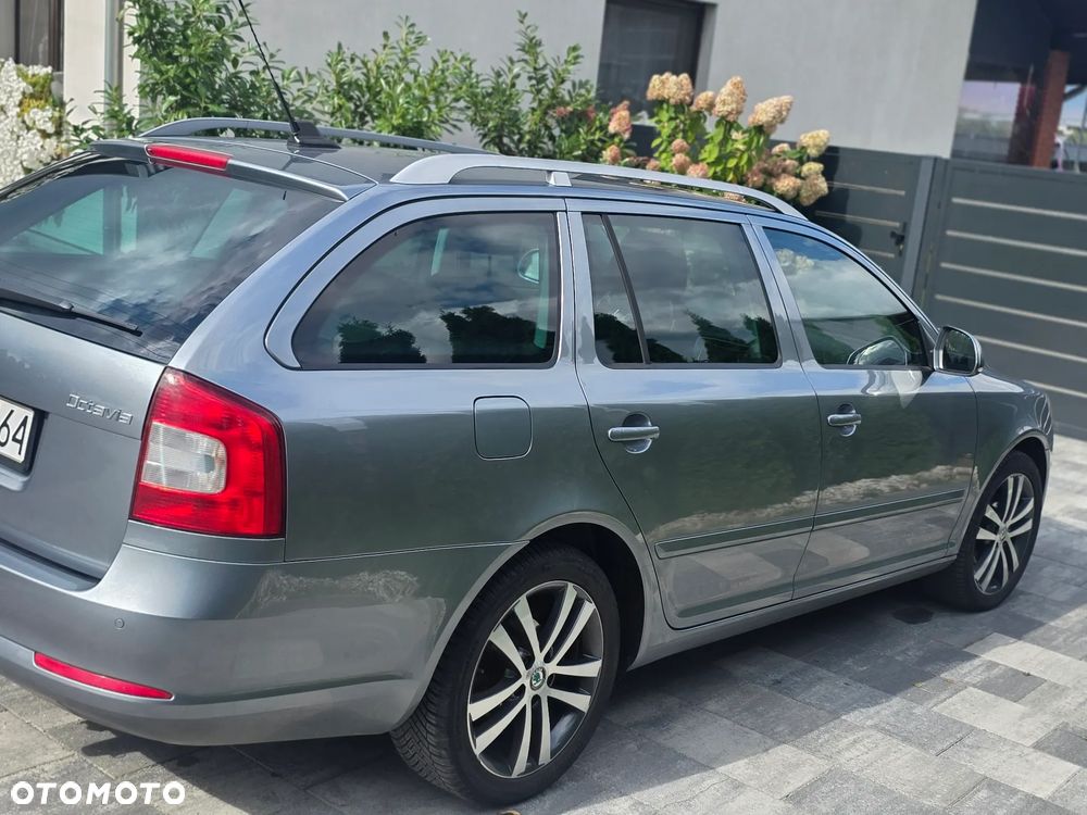 Skoda Octavia 1.6 TDI Elegance - 4