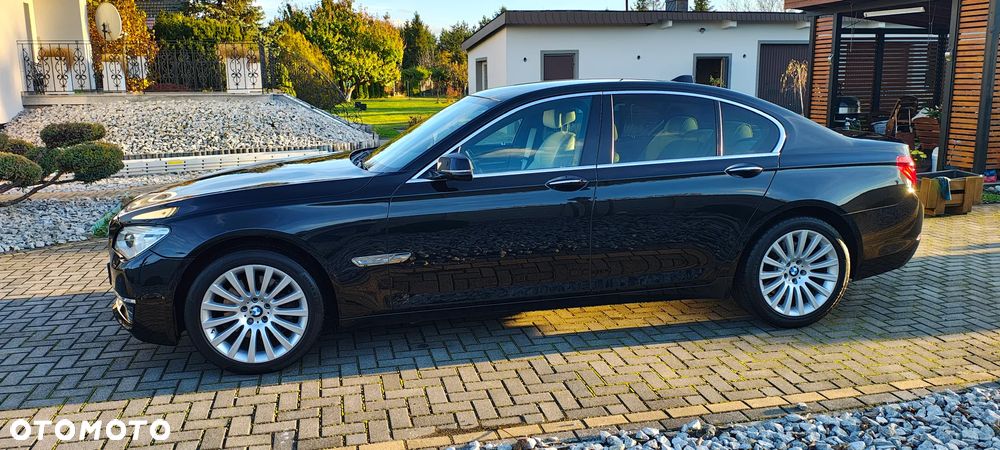 BMW Seria 7 740d Edition Exclusive - 5