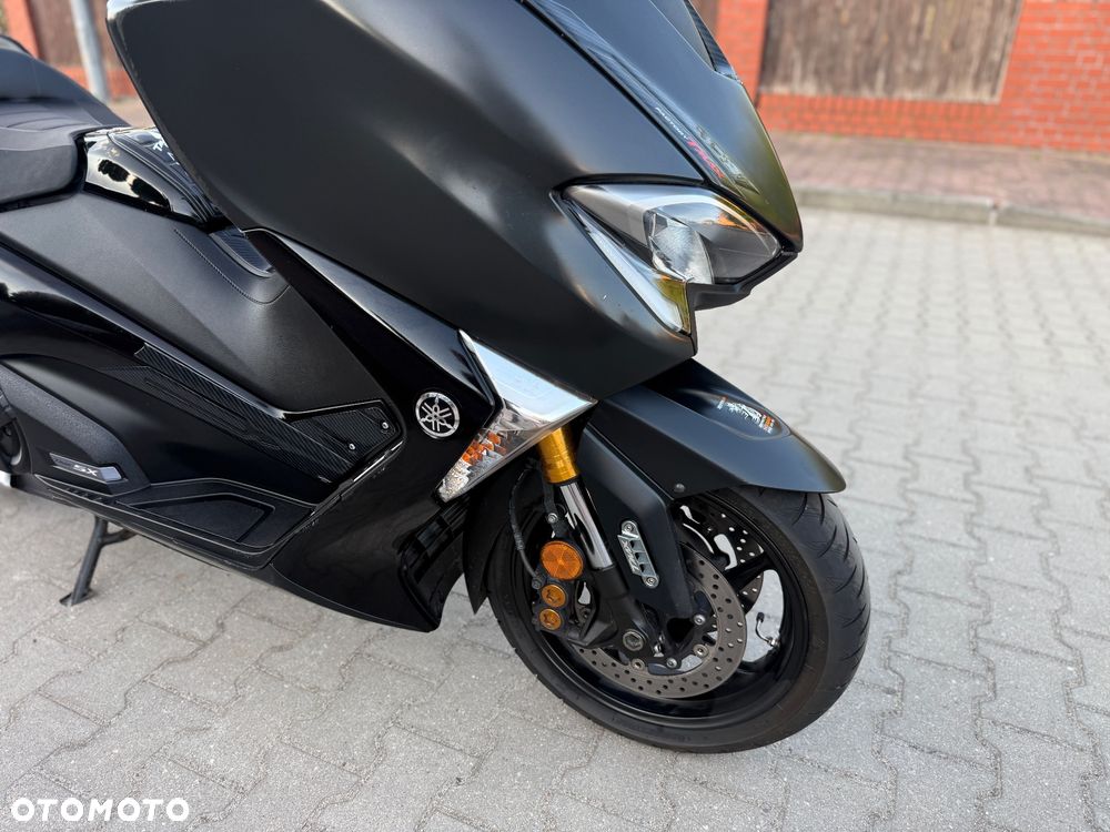 Yamaha Tmax - 5
