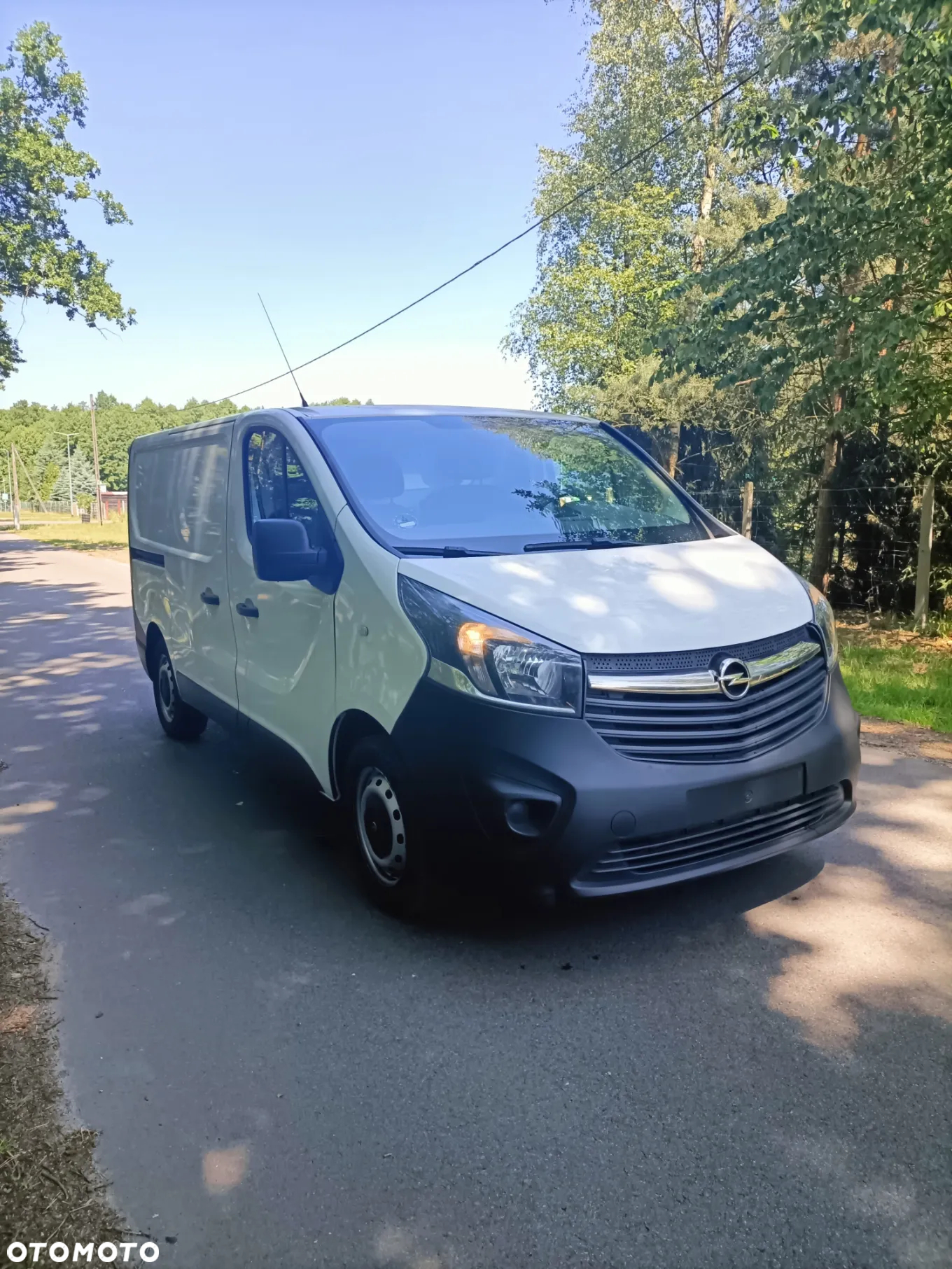 Opel Vivaro - 2