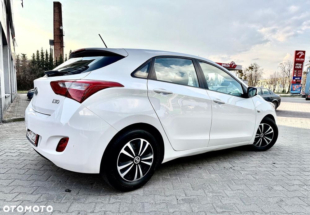 Hyundai i30 - 19