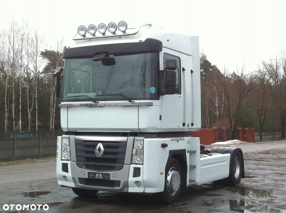 Renault Magnum zabudowy osłony owiewki międzyosiowe spojlery spoilery - 1