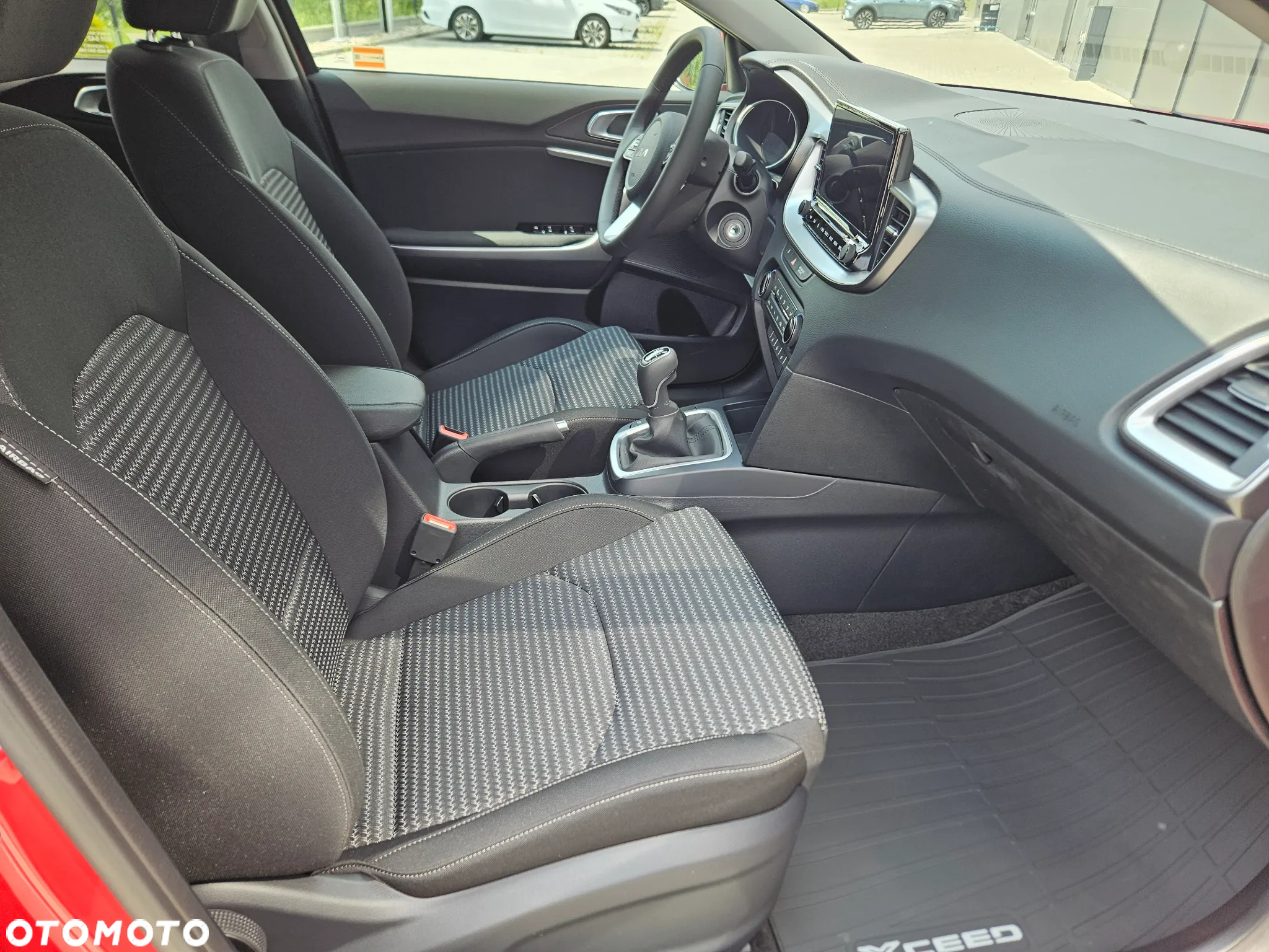 Kia XCeed 1.5 T-GDI M - 9