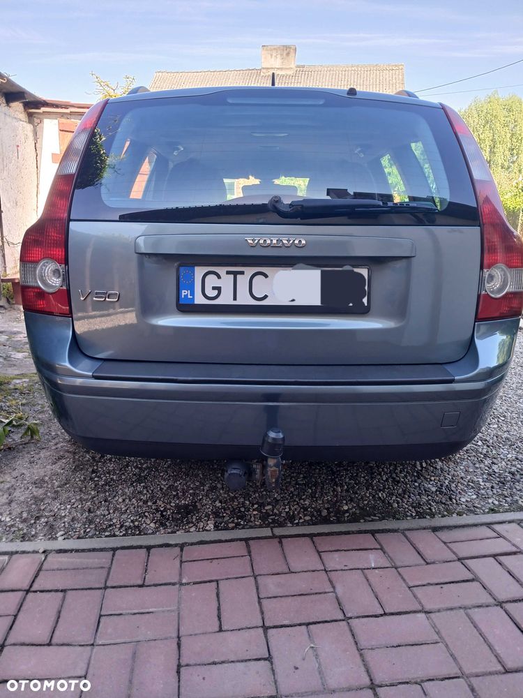 Volvo V50 - 2