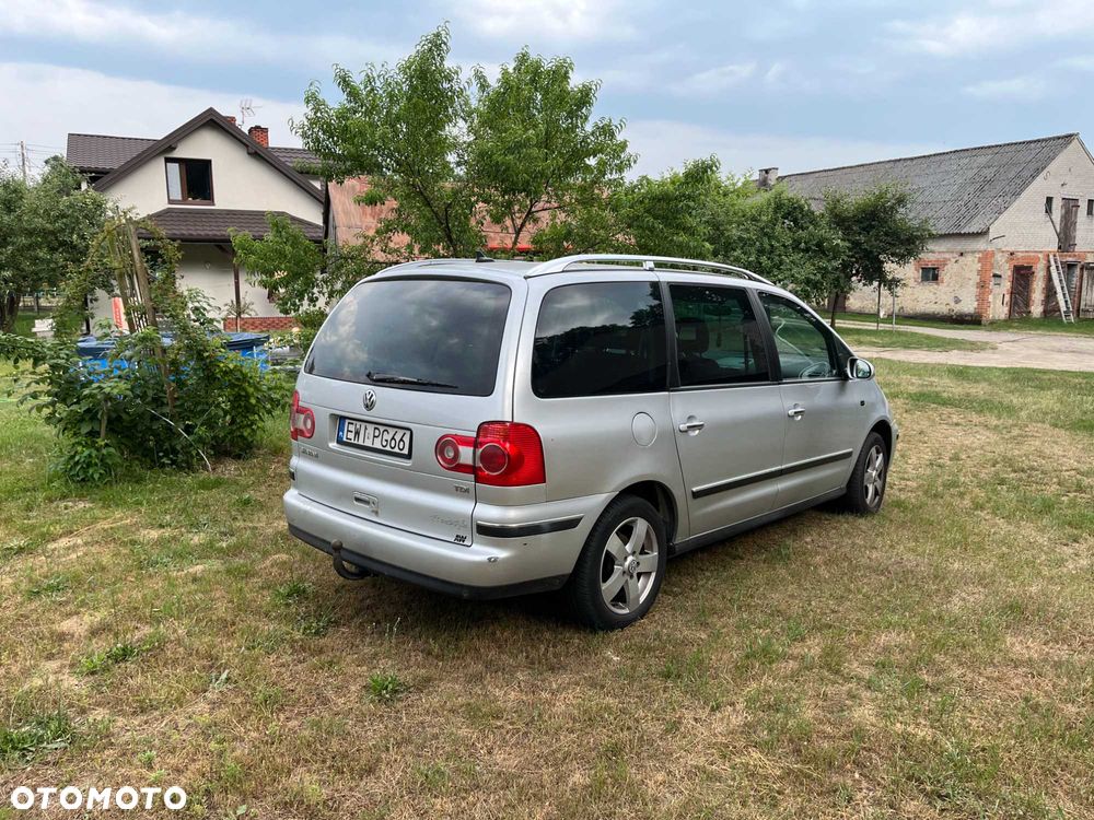Volkswagen Sharan - 5
