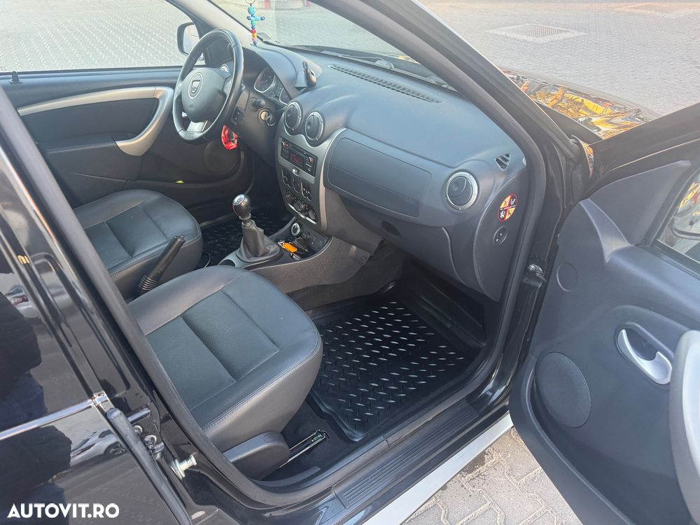 Dacia Duster dCi 110 FAP 4x4 Prestige - 3