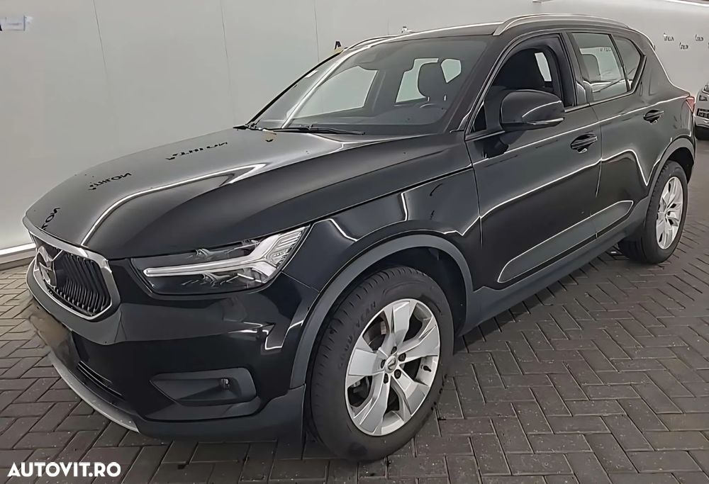 Volvo XC 40 T3 Geartronic Momentum Pro - 6