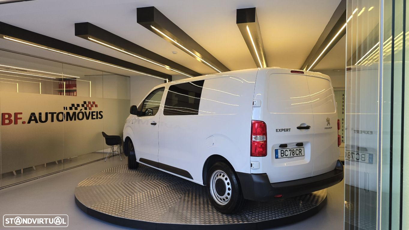 Peugeot Expert 2.0 BlueHDi L2H1 Semi-Vidrado - 12