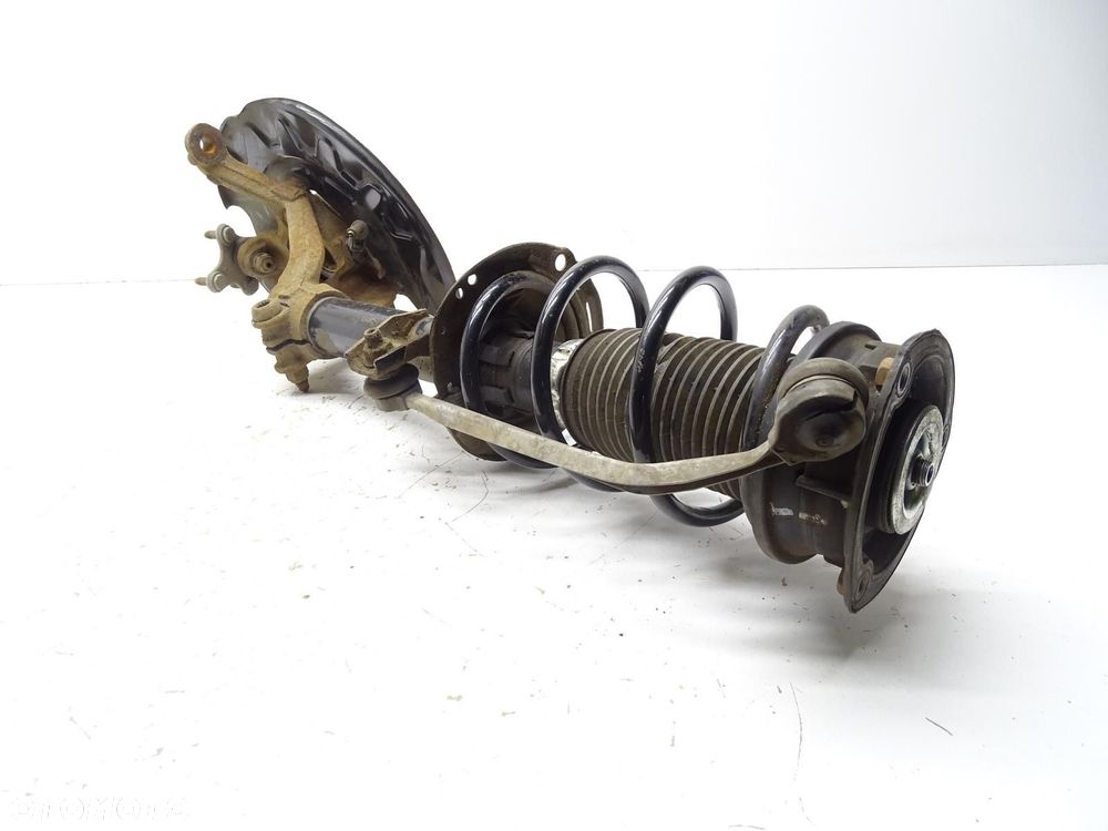 ZWROTNICA AMORTYZATOR MCPERSON LEWY 5Q0413023HB 1.5 TSI SKODA OCTAVIA III - 5