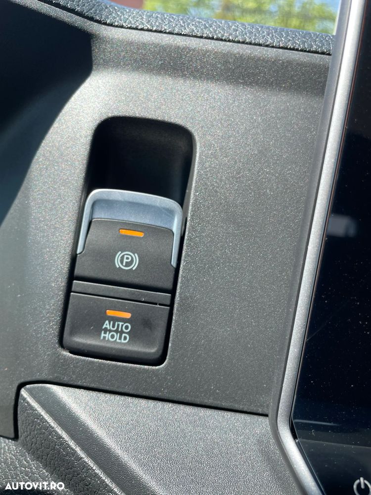 Volkswagen Crafter 3.5 CD Bena L4 FWD 103kW - 24
