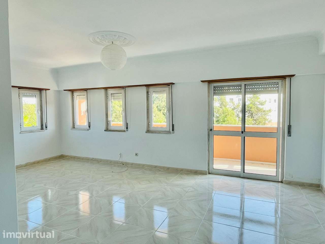 Apartamento T3 à venda na Travessa das Olaias, 1 - Grande imagem: 3/12