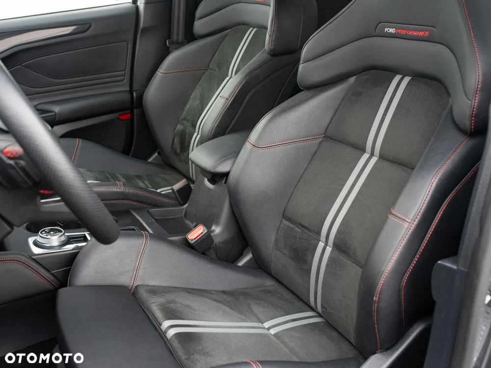 Ford Focus 2.3 EcoBoost ST X - 12