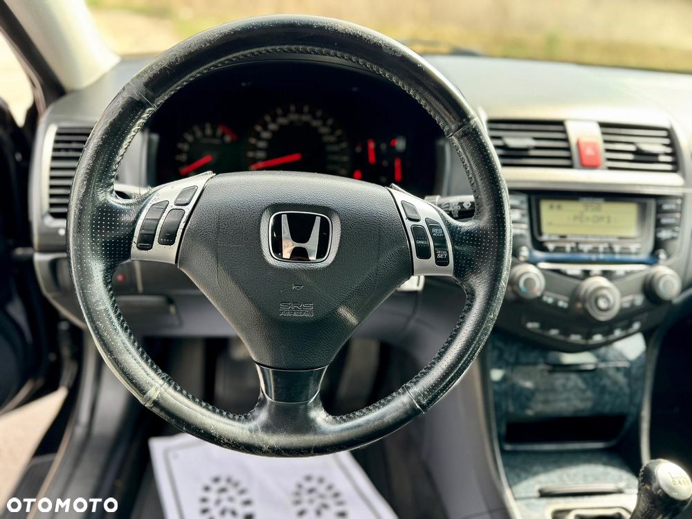 Honda Accord 2.4 Executive - 26