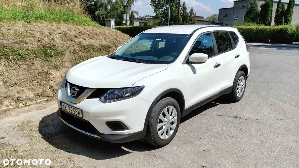 Nissan Rogue - 1