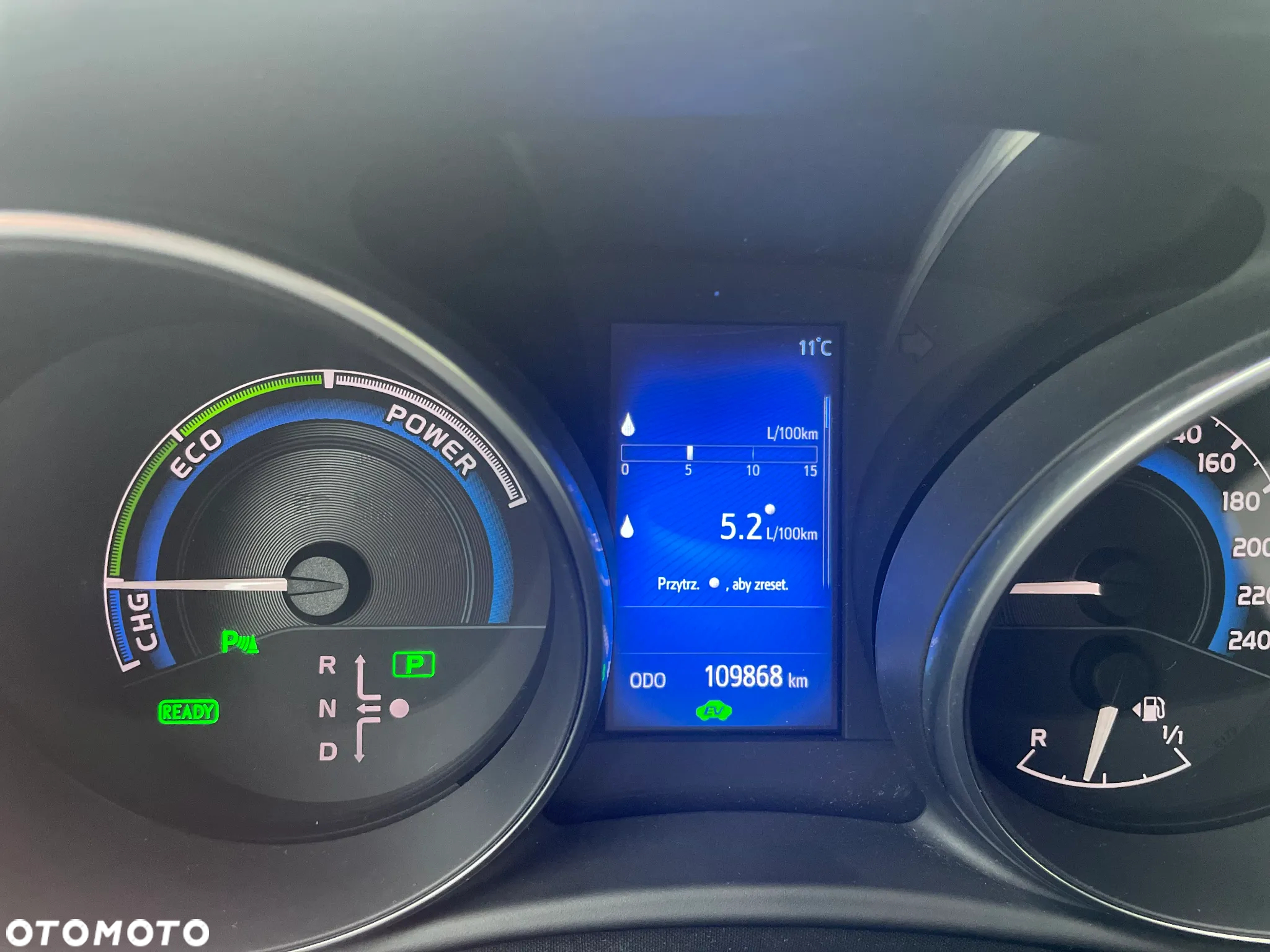 Toyota Auris Hybrid 135 Premium - 9