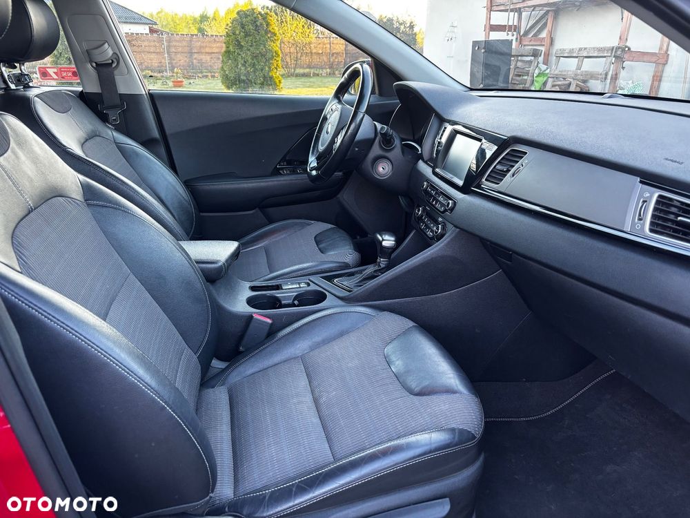 Kia Niro 1.6 GDI Hybrid M - 11