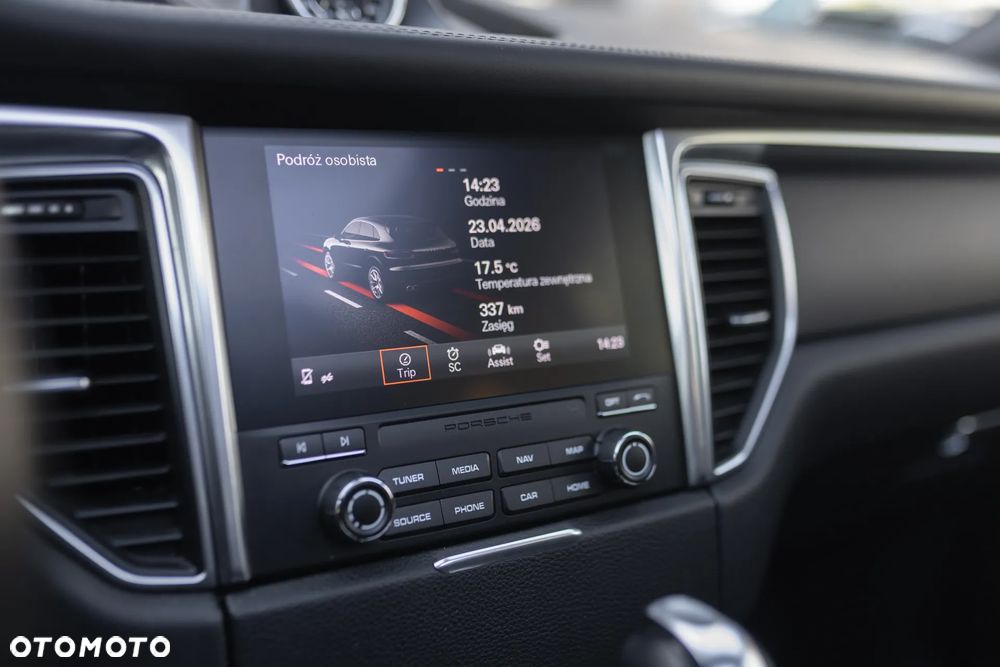 Porsche Macan Standard - 22