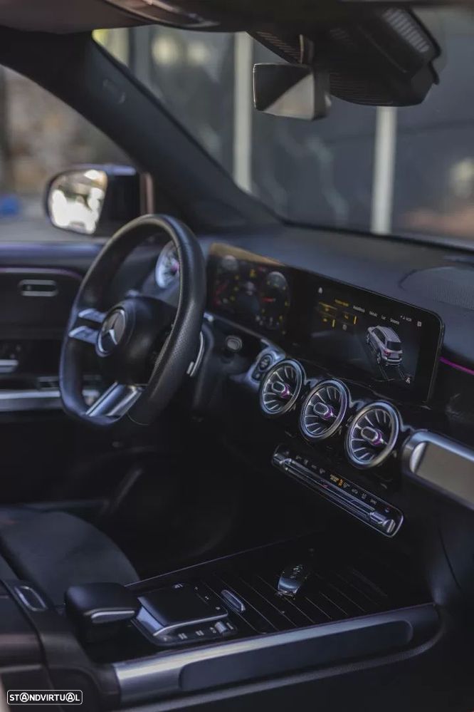 Mercedes-Benz GLB 180 d AMG Line - 22