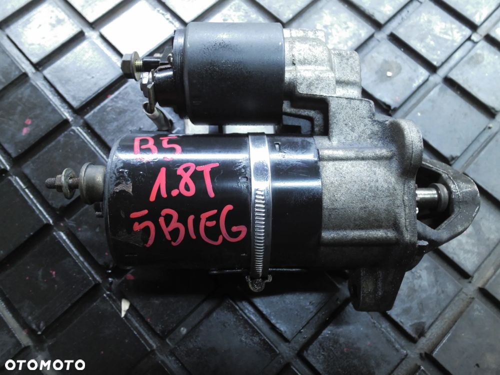 VW PASSAT B5 ROZRUSZNIK BOSCH 1,8 TURBO SKRZYNIA 5 BIEGÓW - 1