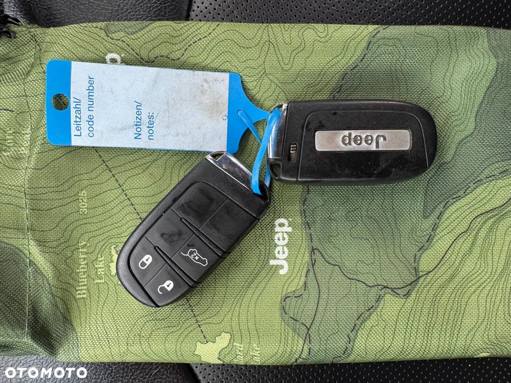 Jeep Compass 2.0 MultiJet Active Drive Automatik Limited - 23