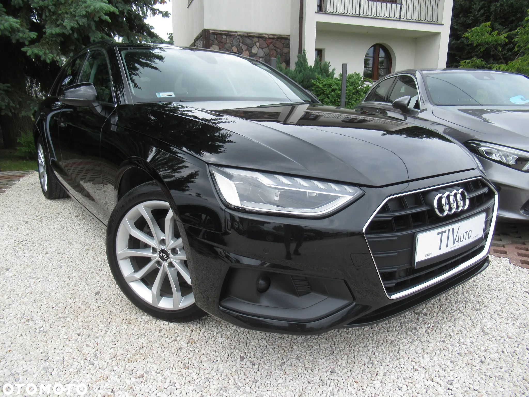 Audi A4 - 1