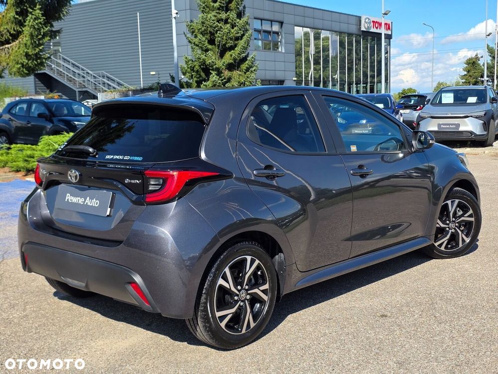 Toyota Yaris Hybrid 1.5 Style - 10