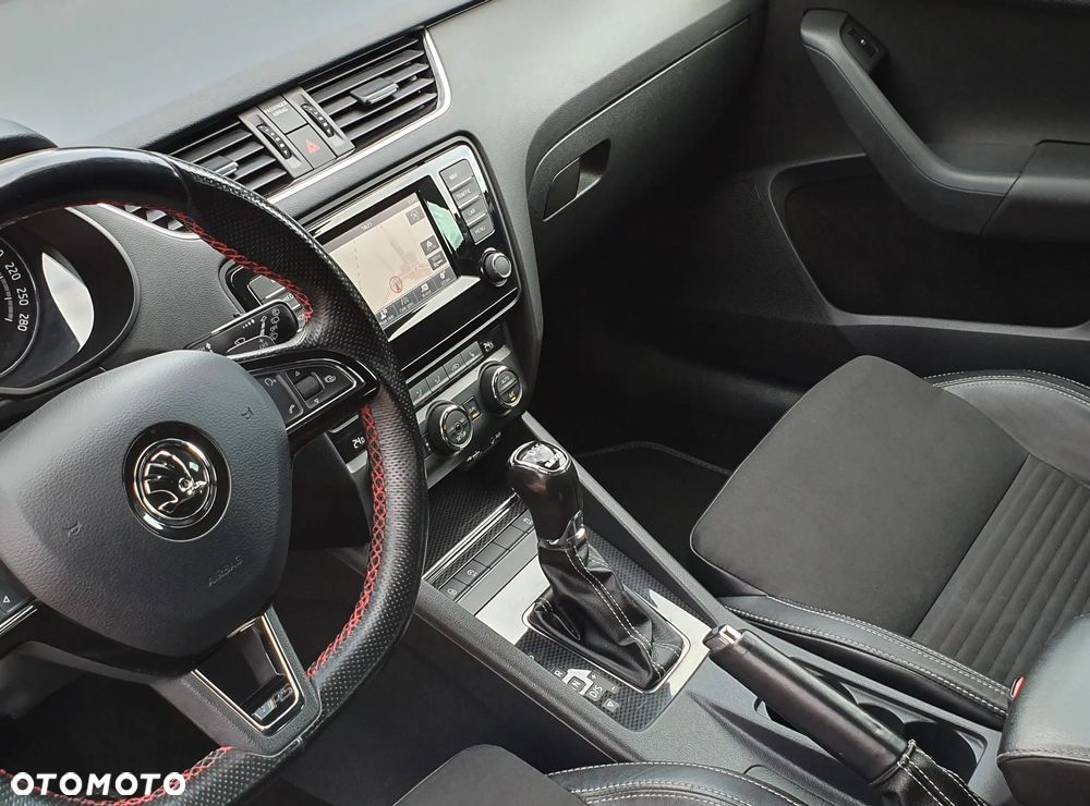 Skoda Octavia - 16