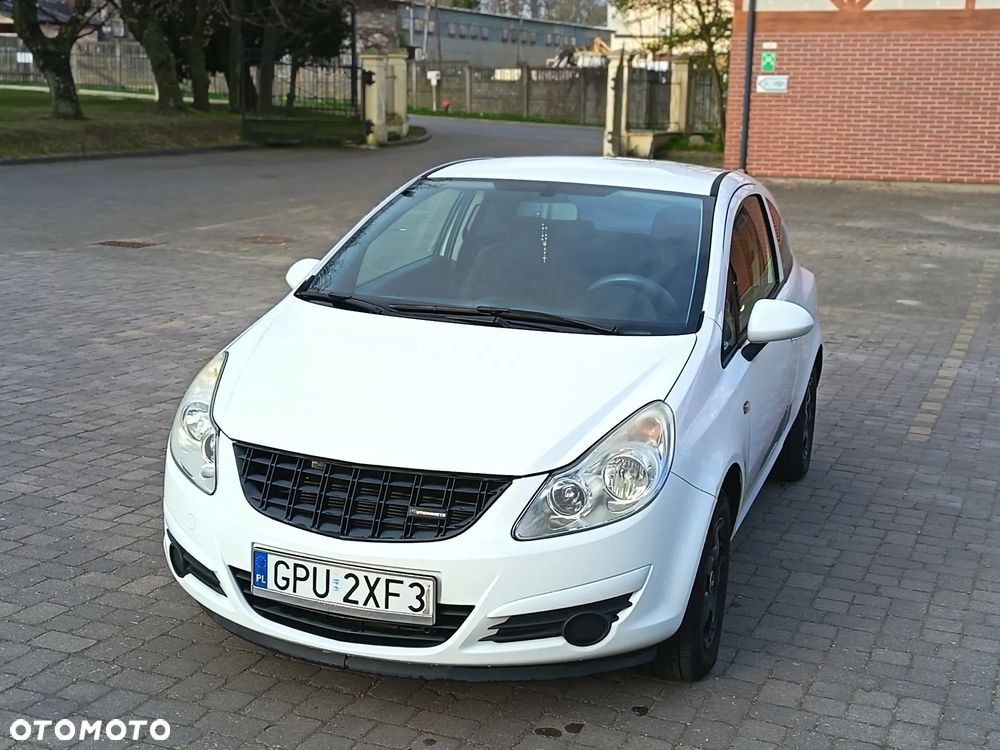 Opel Corsa - 1