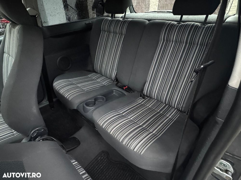 Volkswagen Fox 1.2 - 9