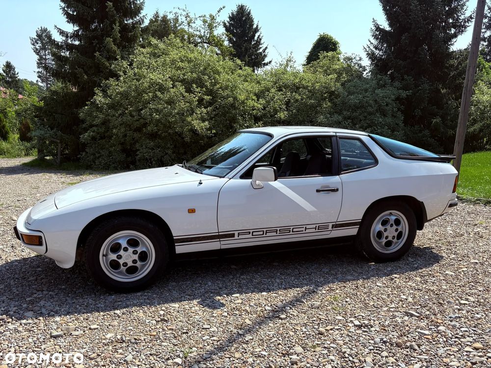 Porsche 924 - 2