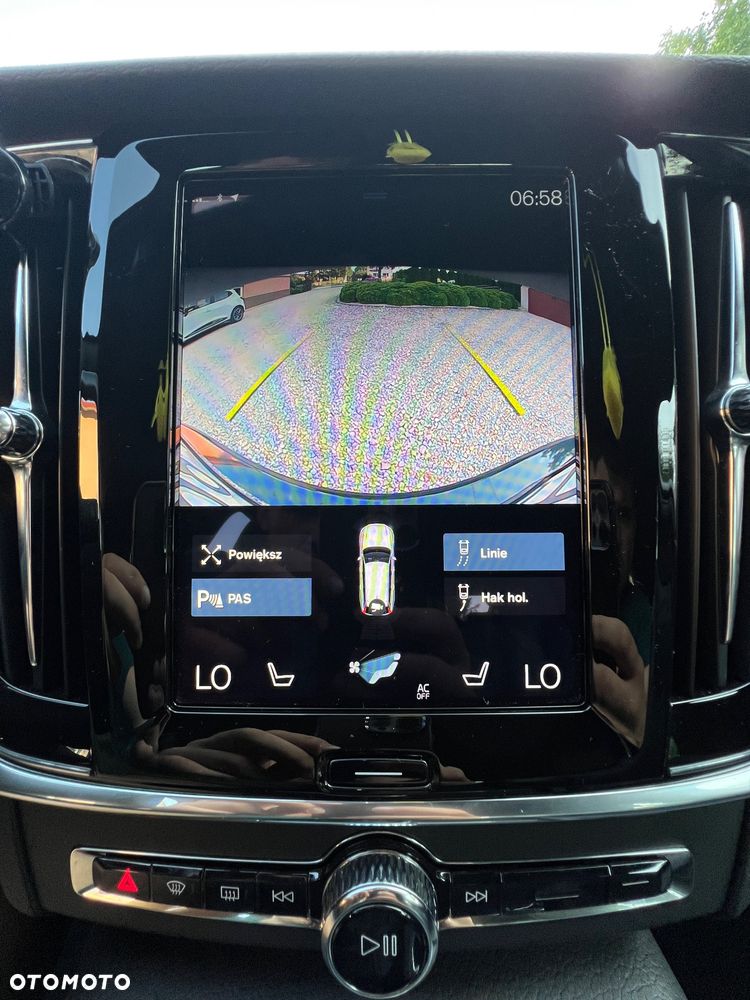 Volvo V90 D3 Geartronic Momentum Pro - 38