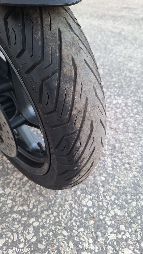 Yamaha X-max - 29