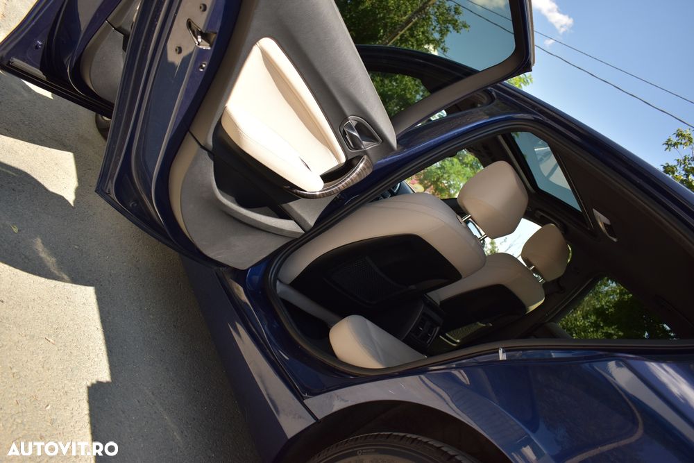 BMW Seria 1 120d xDrive AT Advantage - 34