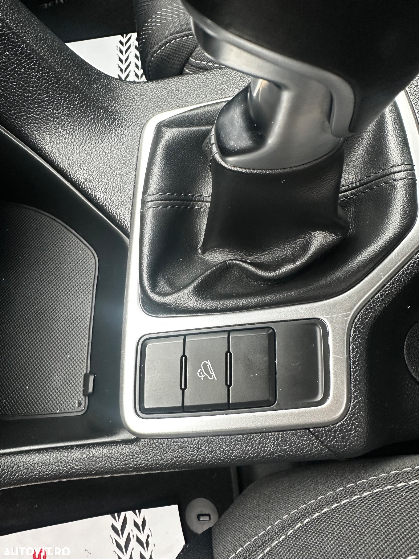 Kia Sportage - 16