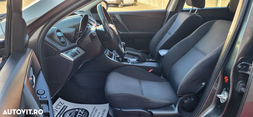 Mazda 3 1.6i CE - 24