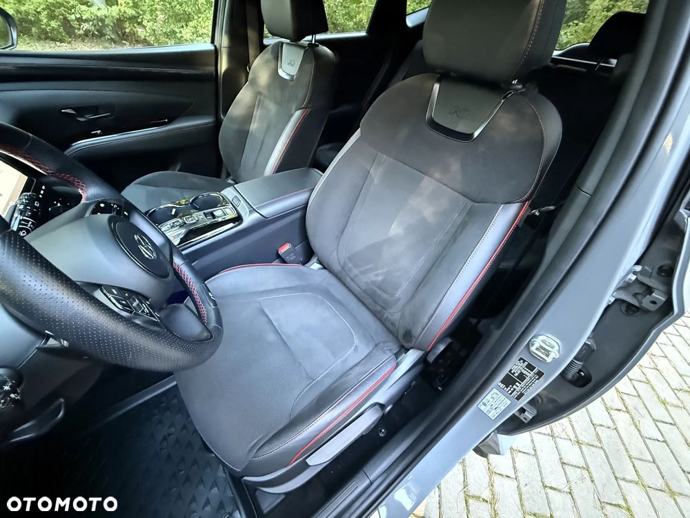 Hyundai Tucson 1.6 T-GDi HEV Executive N Line 4WD - 17