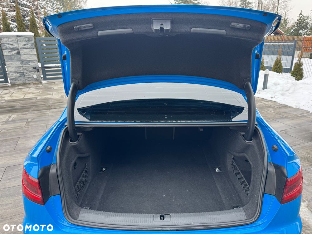 Audi S4 Limousine - 14