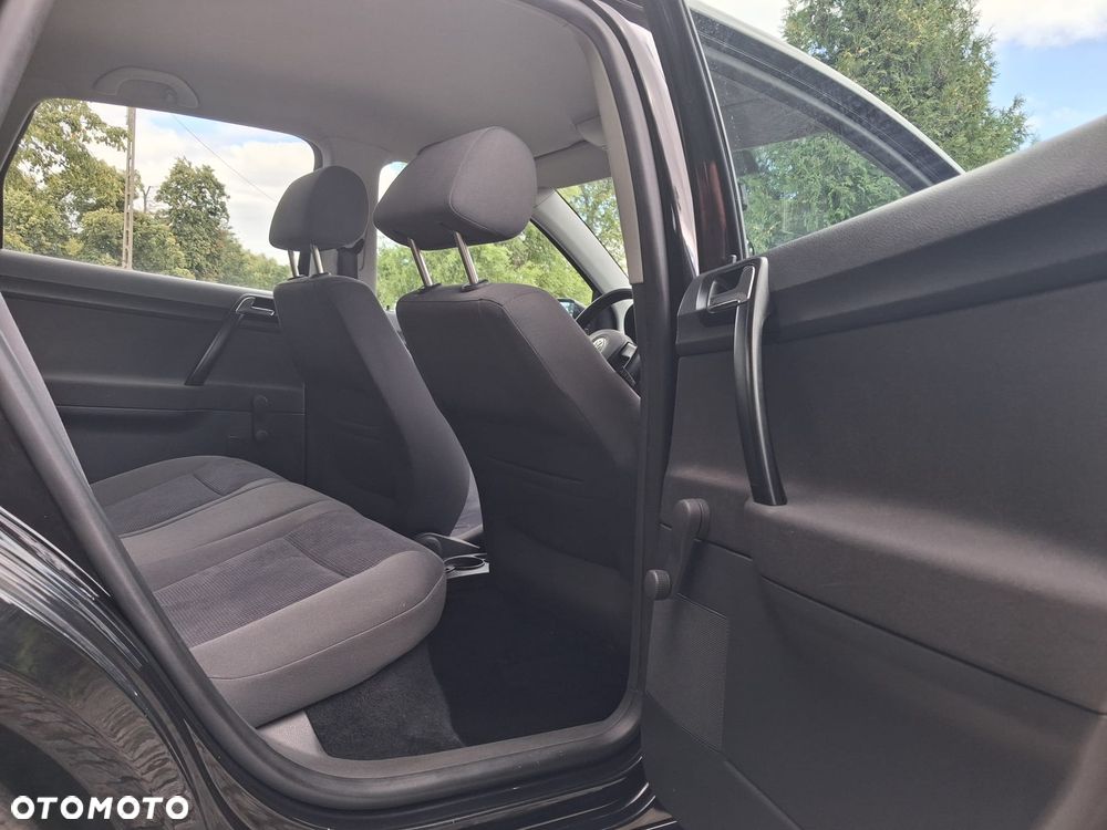 Volkswagen Polo - 17